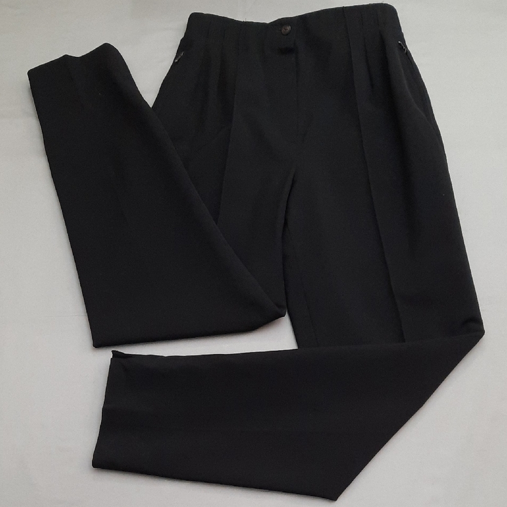 Lafayette 148 New York Elegant Black Trousers - size 6